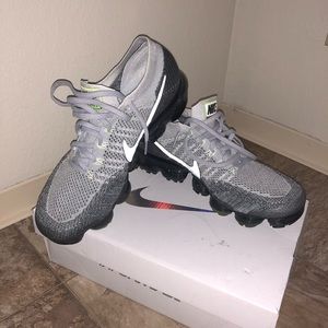Nike VAPORMAX FLYKNIT E